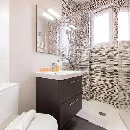 2Bd 1Bth Furnished - Nuevos Ministerios Apartment Madrid Exterior photo